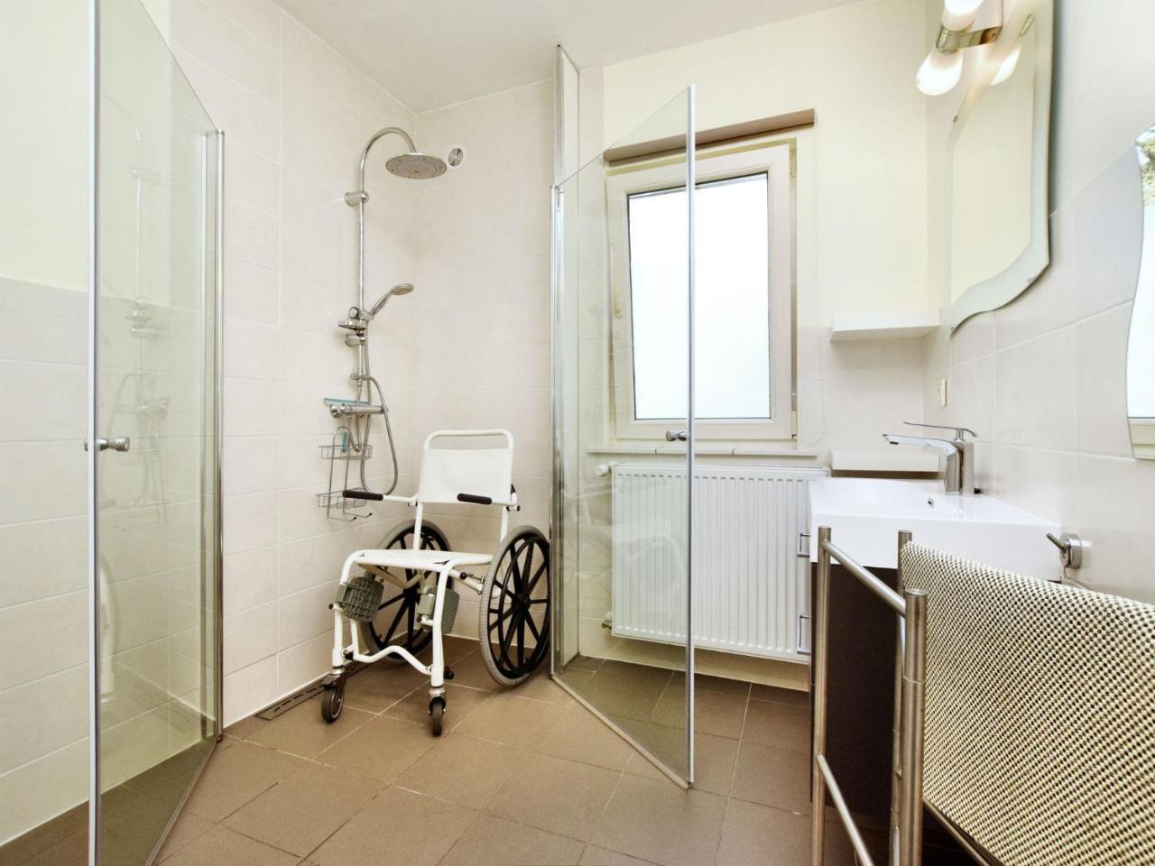 Wheelchair Friendly House With Sauna Villa Leykaul Exterior photo